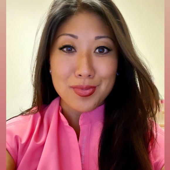 Meet your Posher, Jennifer - Picture 1 of 1